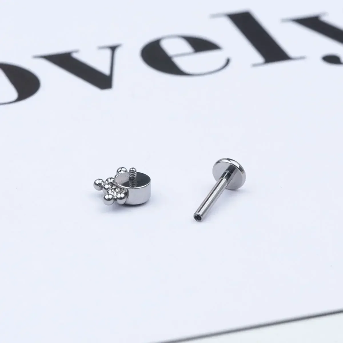 G23 ASTM F136 Grado impianto T - Body Jewelry Implant Grade recensione e prezzo